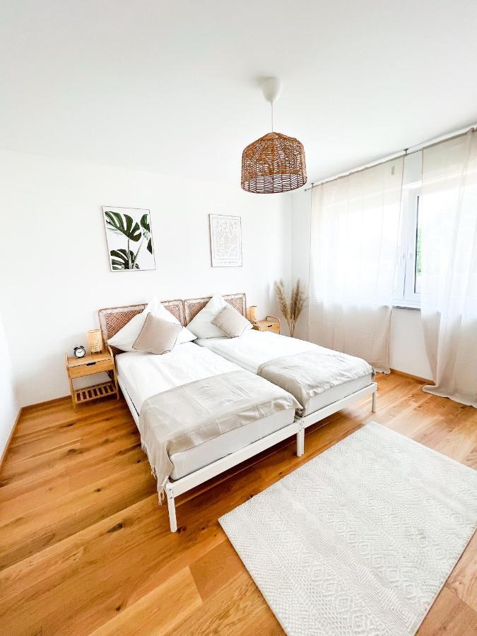 Sunset Club - L Balkon - Kueche - Parkplatz Apartment Memmingen