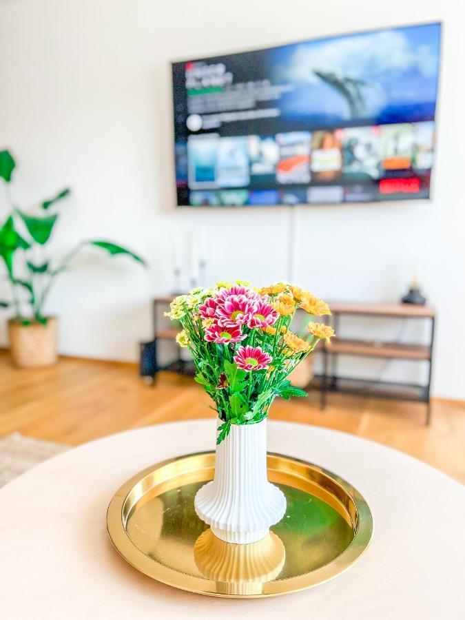 Apartment Sunset Club - L Balkon - Kueche - Parkplatz Memmingen
